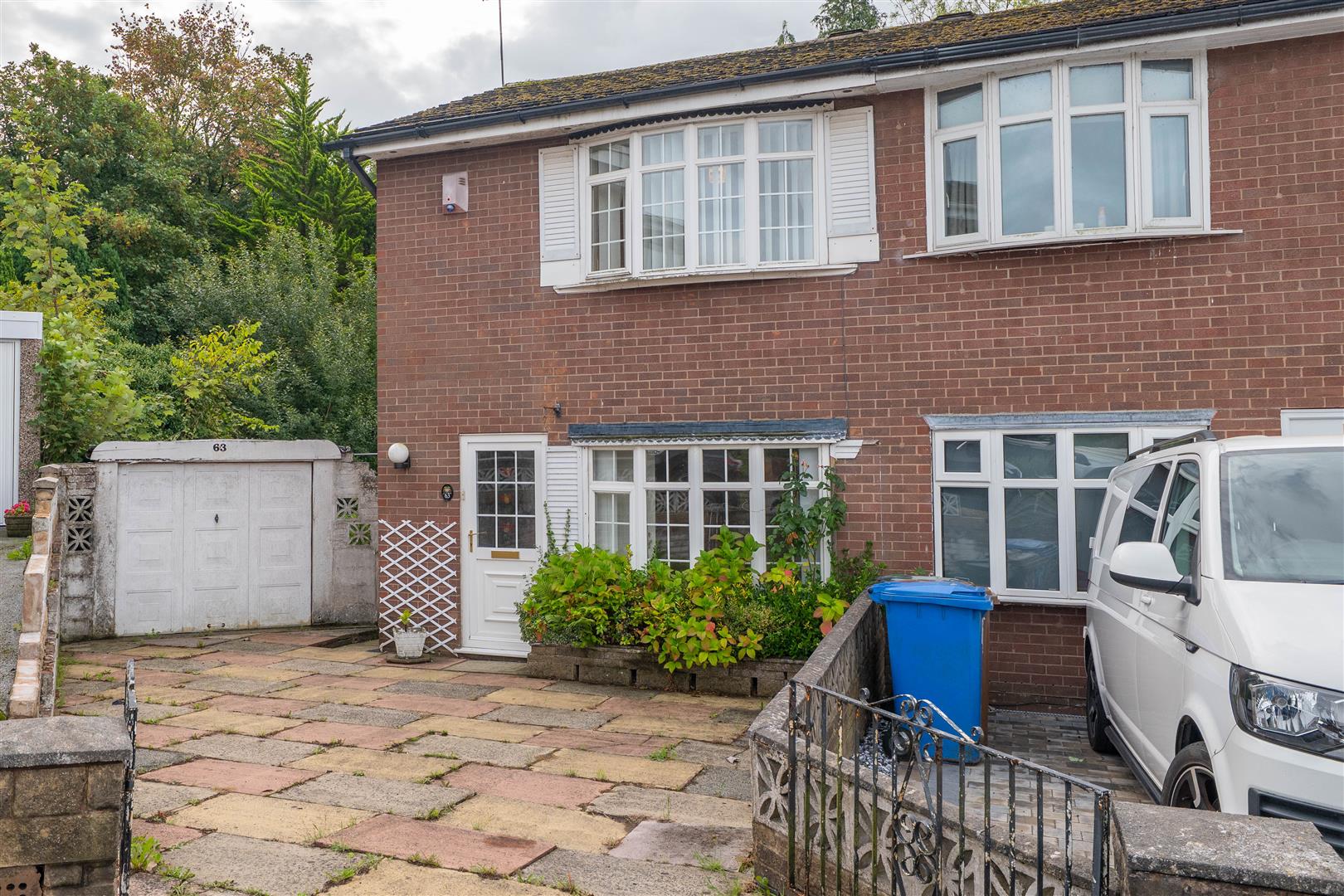 2 bed property in Hawkshead Avenue, Chorley